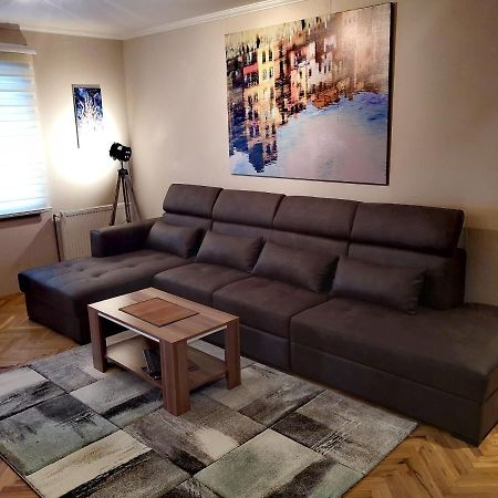 Apartman Villa Čačak Zewnętrze zdjęcie