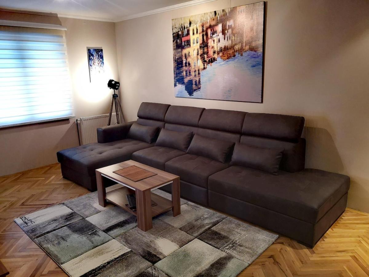 Apartman Villa Čačak Zewnętrze zdjęcie